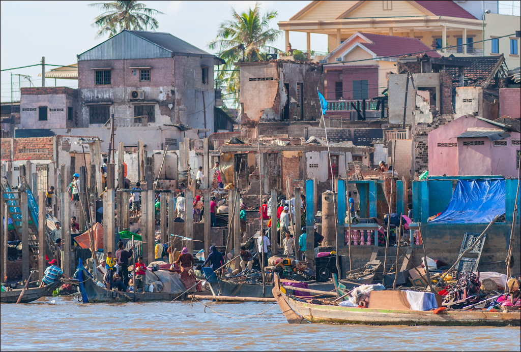 PhnomPehn TonleSap Nov2009 042