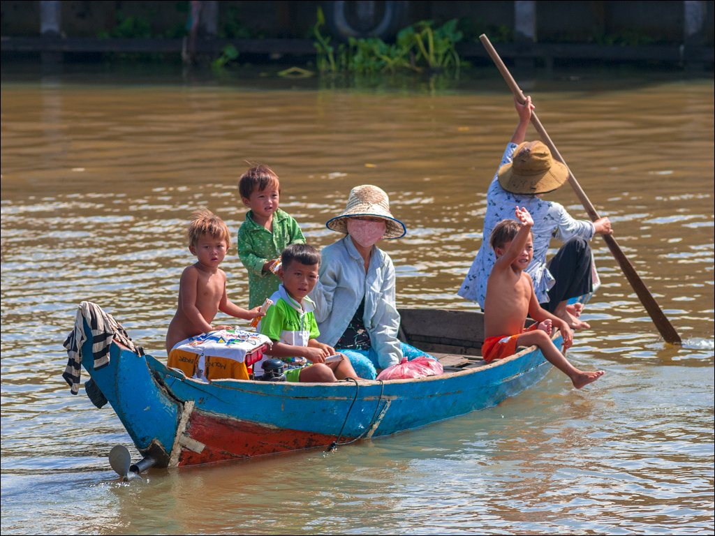 PhnomPehn TonleSap Nov2009 059