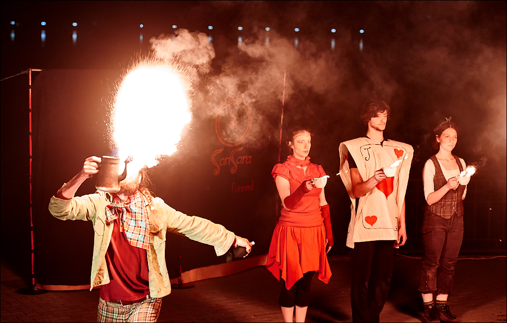 FireShow Alisa 2017 042042